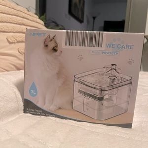 Brand New Cat Water Fountain